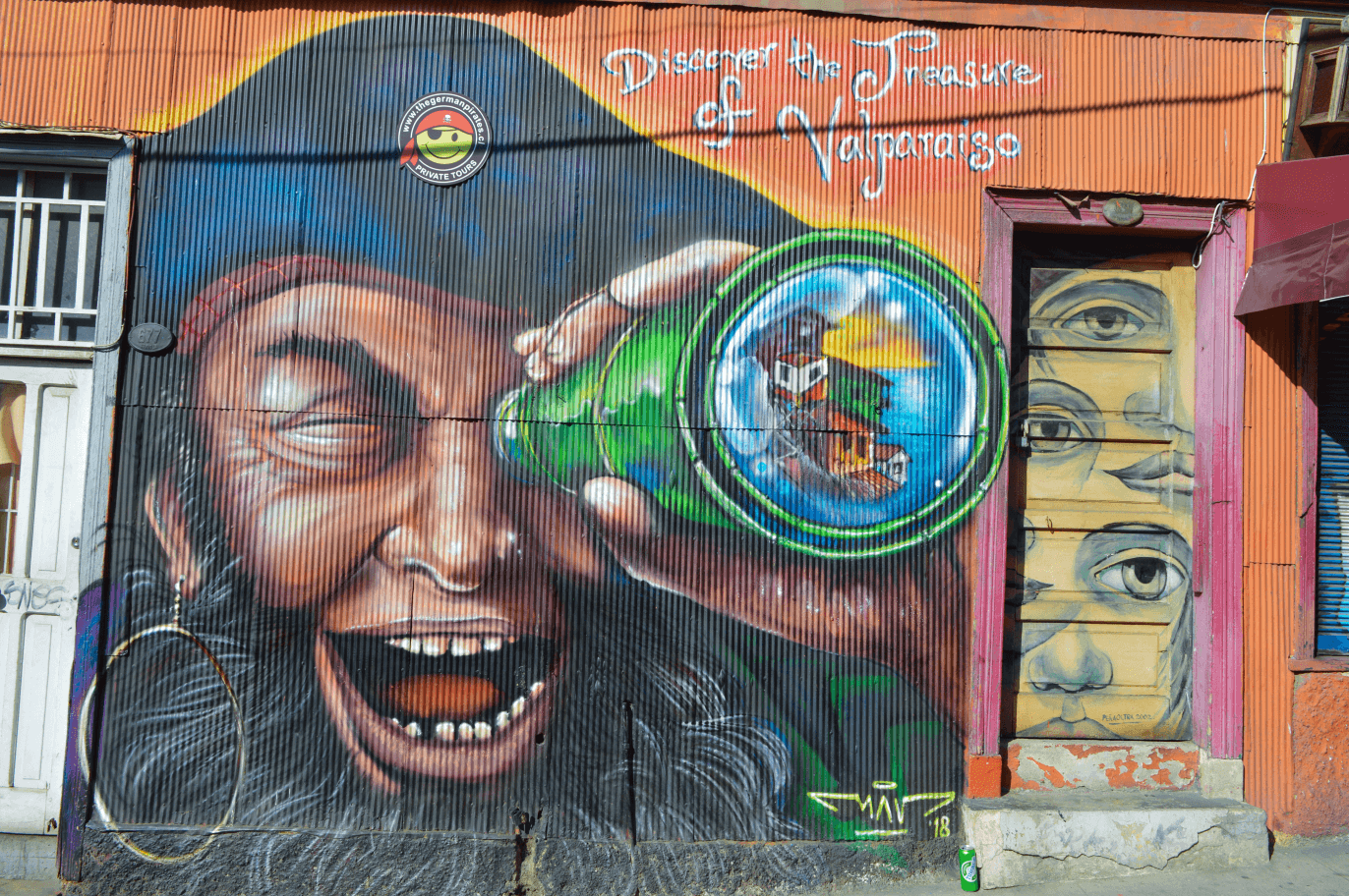 Graffitis in Valparaíso.