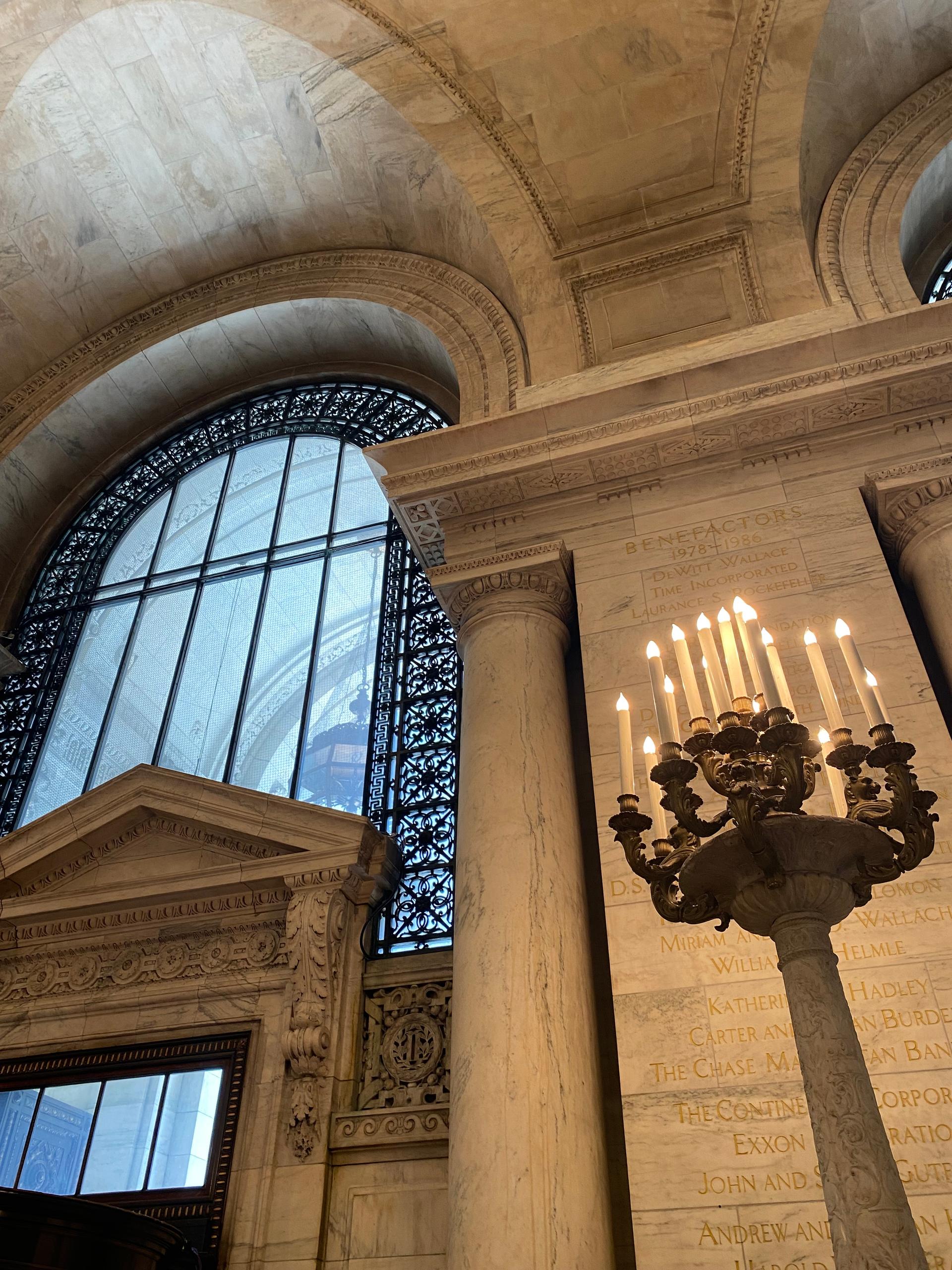 Lighting in NYPL.