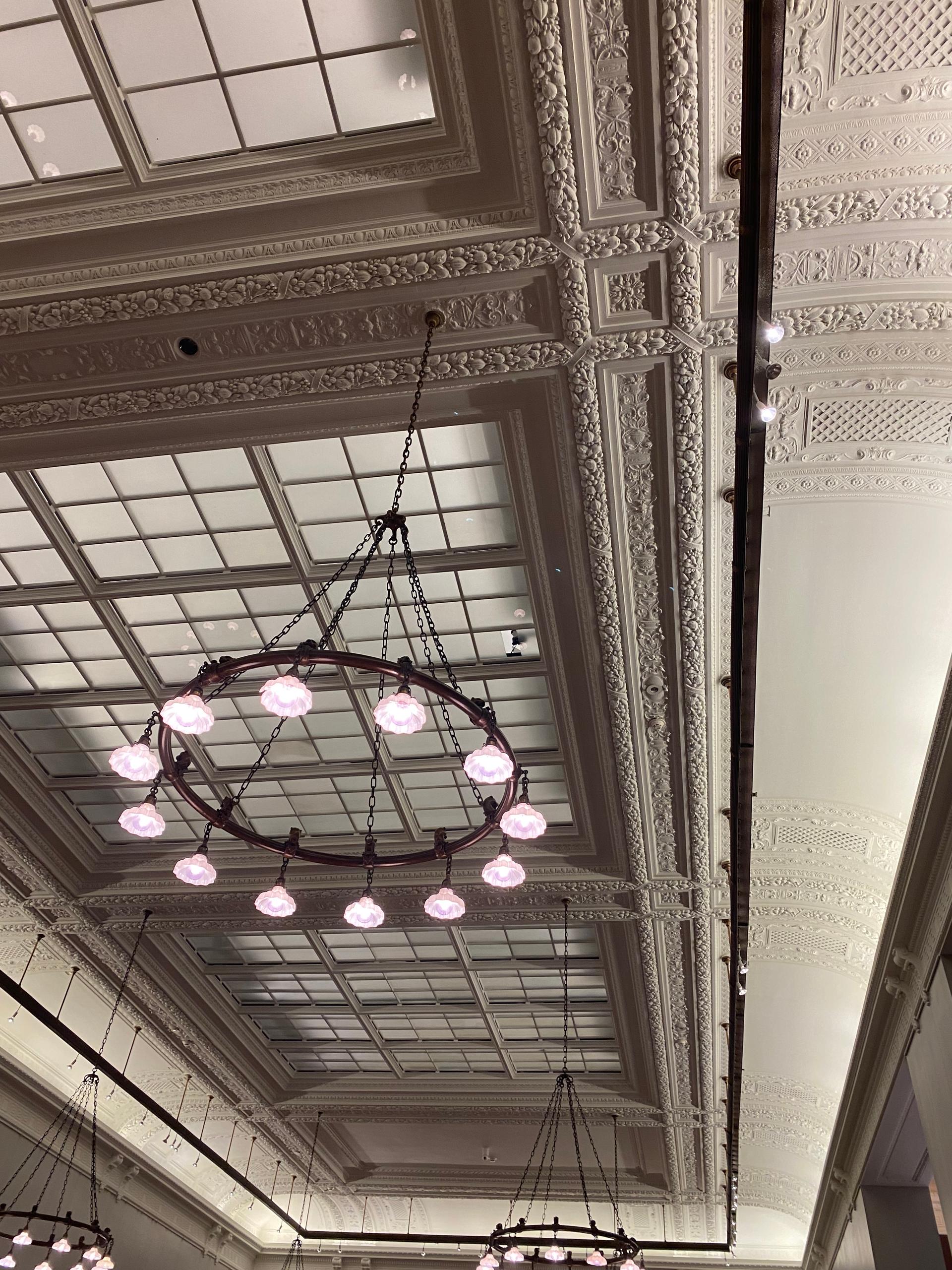 Lighting in NYPL.